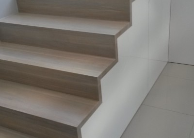 Schody drewniane, schody na beton, schody wolnostojące, schody, www.parkieciarz.com.pl, Globex, parkieciarz,